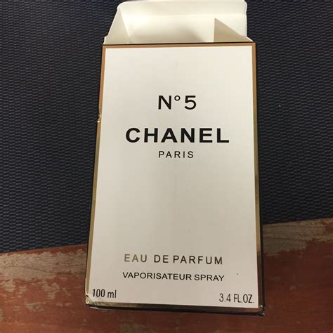 chanel no 5 perfume box.